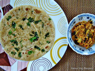 Kulcha with curry